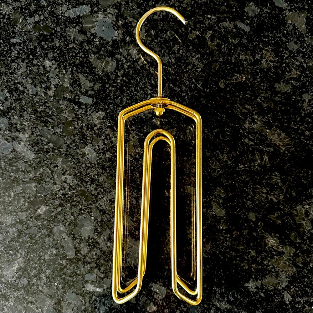 Tie-Monarch Mission Industries MCM Style Vintage Tie Holder Hangs On Closet Rack
